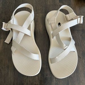 Women’s Chaco Z/1 classic sandal, size 10